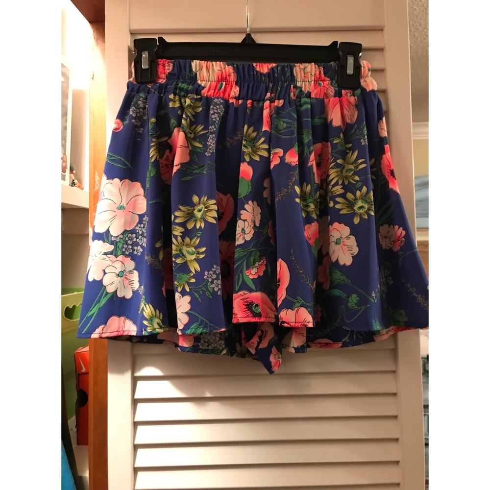blue flowery shorts